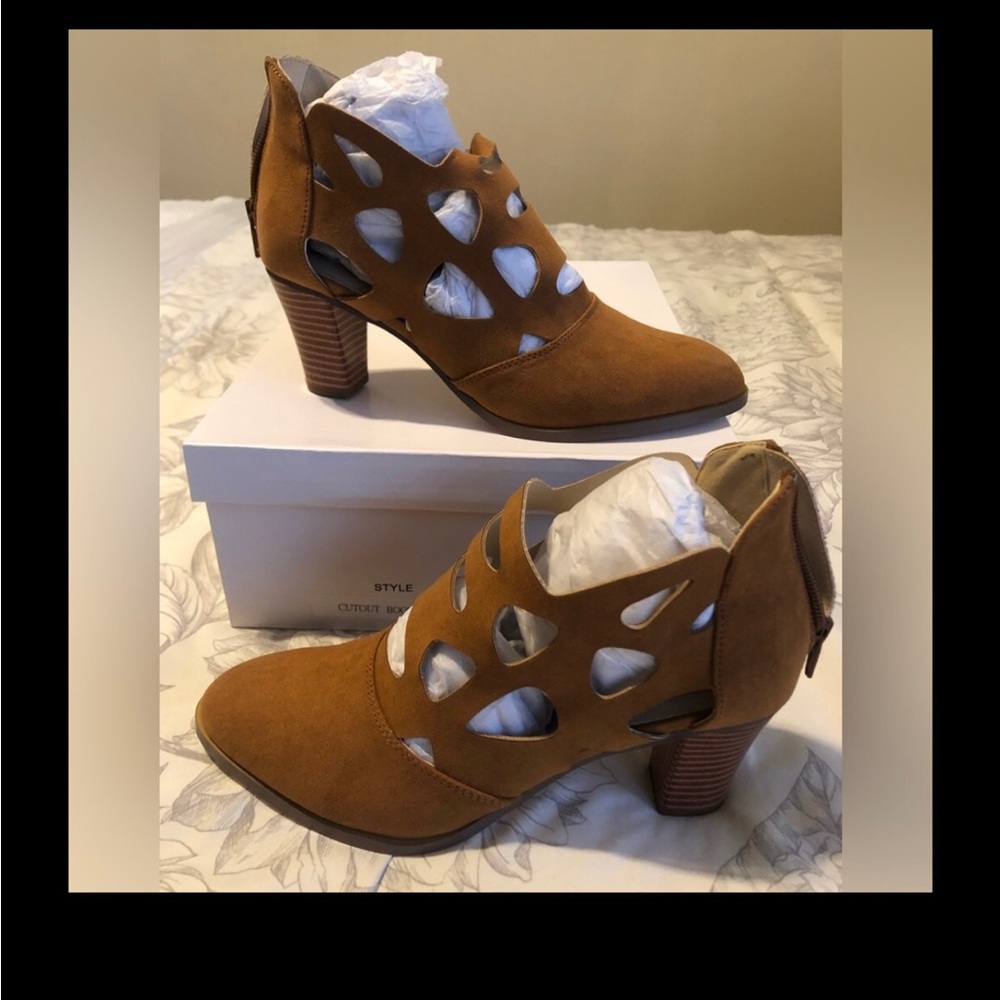 Dress cutout bootie boots cognac woman’s 7M shoes